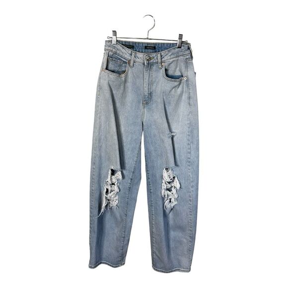 Wild Fable Womens Jeans High Rise Straight Light Wash Distressed Stretch 4 - Picture 1 of 11